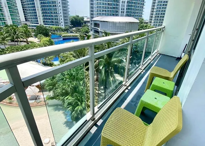 Apartment 2 Bedroom Azure View 2
